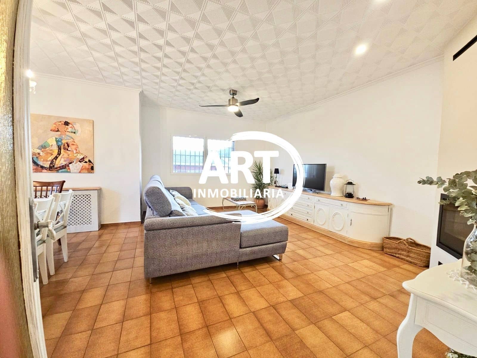 4 soverom Villa til salgs i La Pobla de Vallbona med svømmebasseng garasje - € 595 000 (Ref: 9325929)