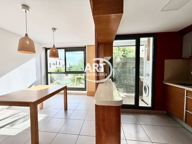 Casa de 3 habitaciones en San Antonio de Benagéber en alquiler con garaje - 1.500 € (Ref: 9334376)