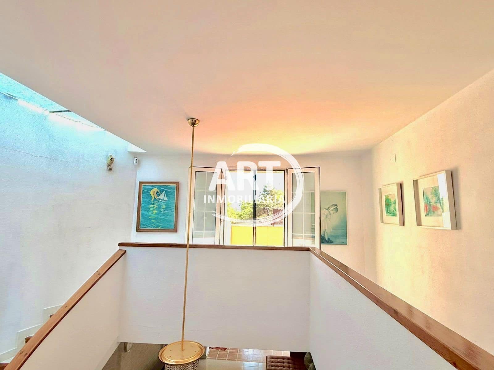 5 soverom Villa til salgs i L'Eliana med svømmebasseng garasje - € 680 000 (Ref: 9337518)