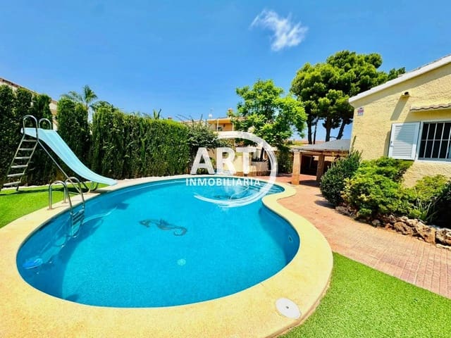 5 soverom Villa til salgs i L'Eliana med svømmebasseng garasje - € 680 000 (Ref: 9337518)