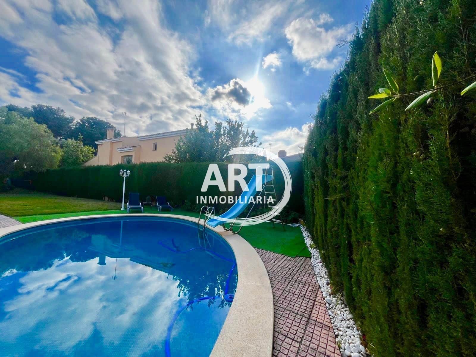 5 bedroom Villa for sale in L'Eliana with pool garage - € 680,000 (Ref: 9337518)