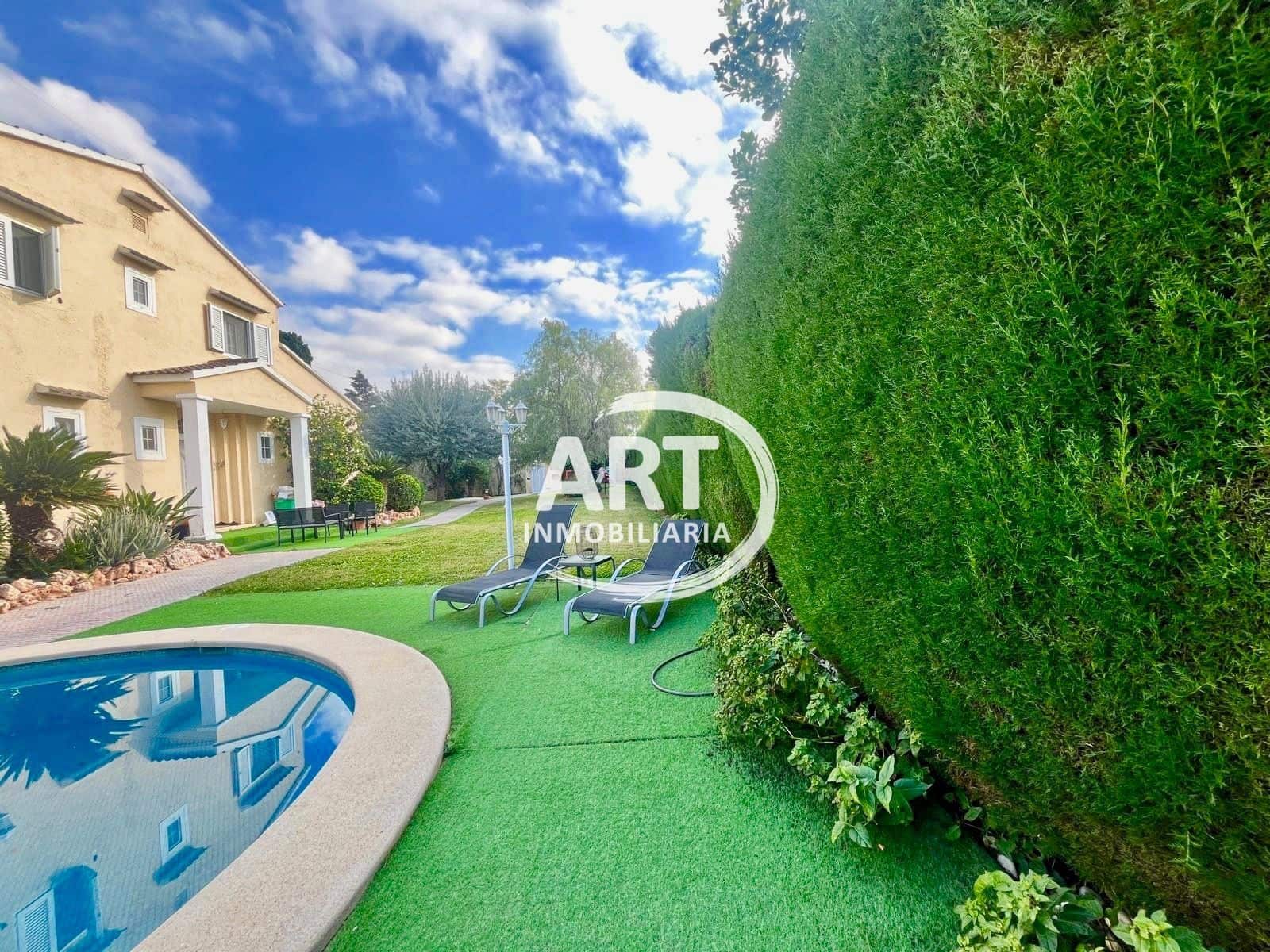 5 bedroom Villa for sale in L'Eliana with pool garage - € 680,000 (Ref: 9337518)