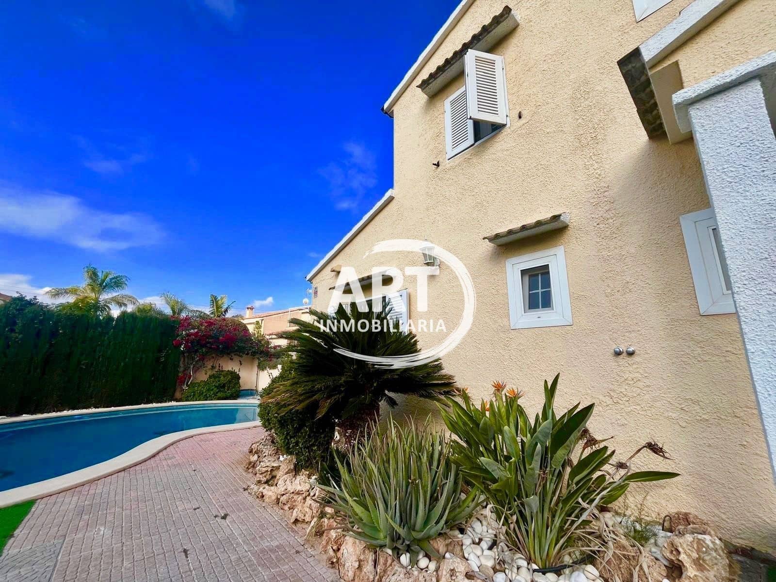 5 bedroom Villa for sale in L'Eliana with pool garage - € 680,000 (Ref: 9337518)