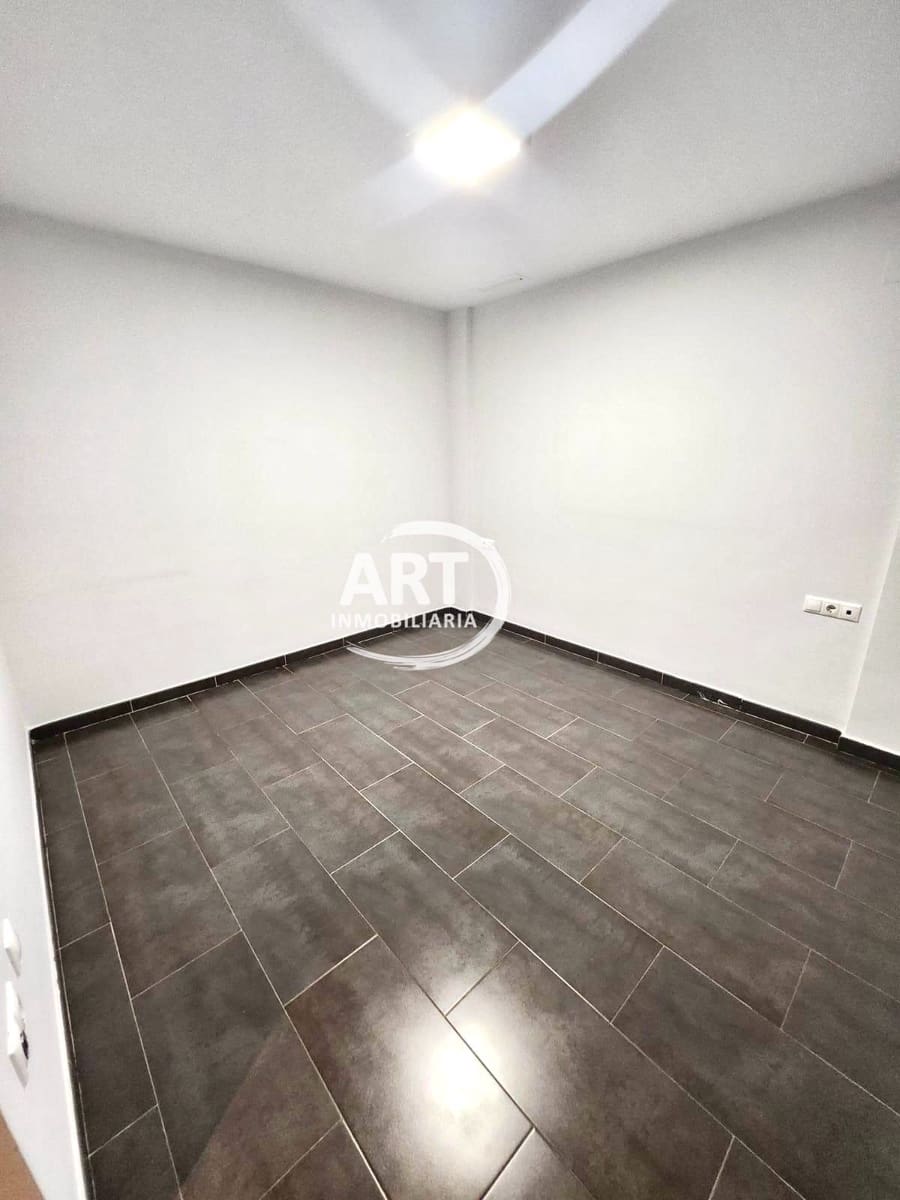 4 slaapkamer Flat te koop in L'Eliana met garage - € 399.000 (Ref: 9340675)