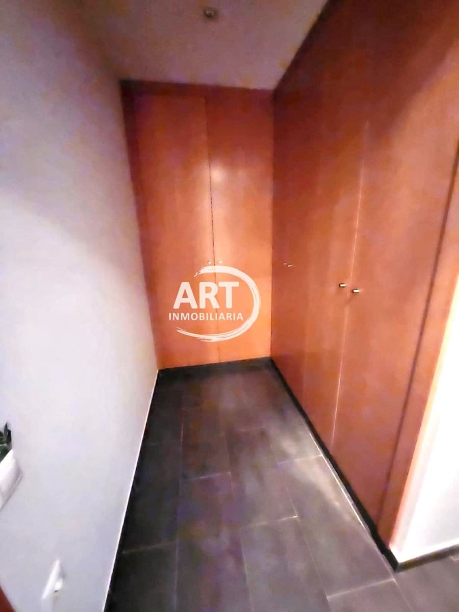 4 slaapkamer Flat te koop in L'Eliana met garage - € 399.000 (Ref: 9340675)