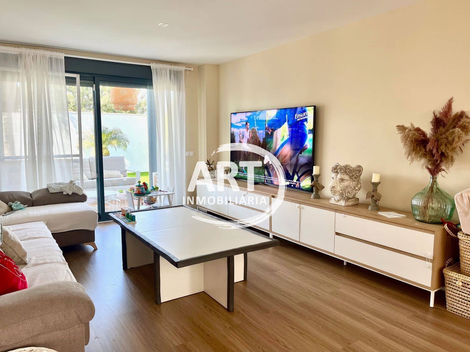 4 sovrum Semi-fristående Villa till salu i La Pobla de Vallbona med pool - 590 000 € (Ref: 9348994)