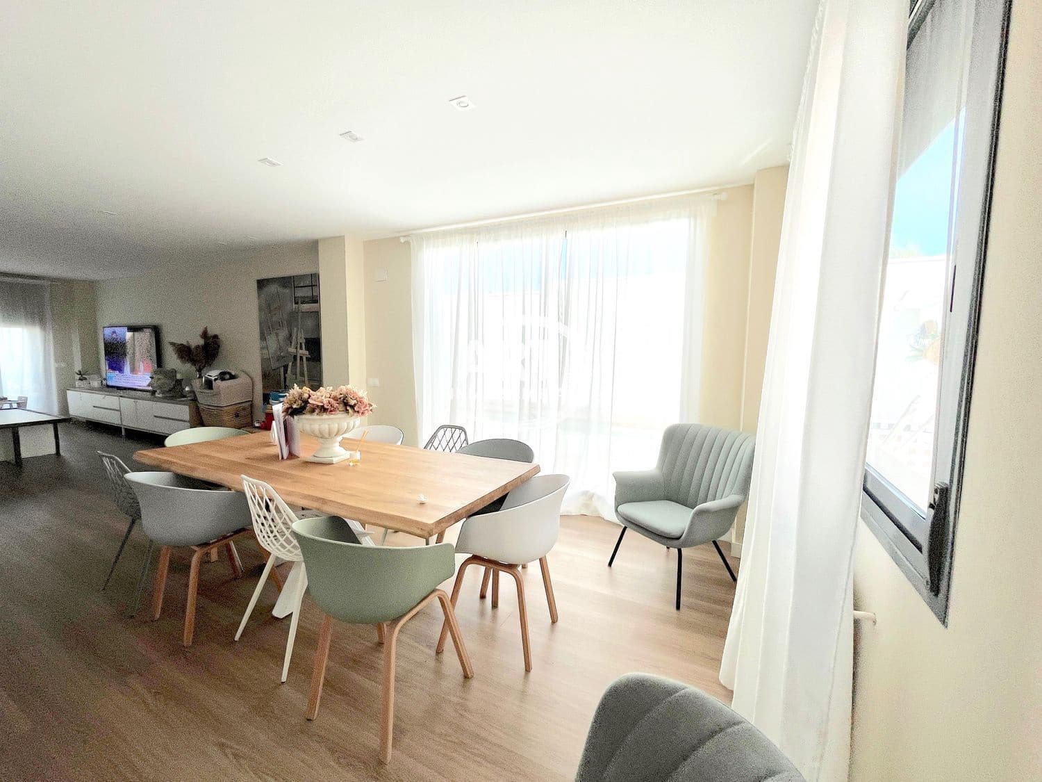 4 sovrum Semi-fristående Villa till salu i La Pobla de Vallbona med pool - 590 000 € (Ref: 9348994)