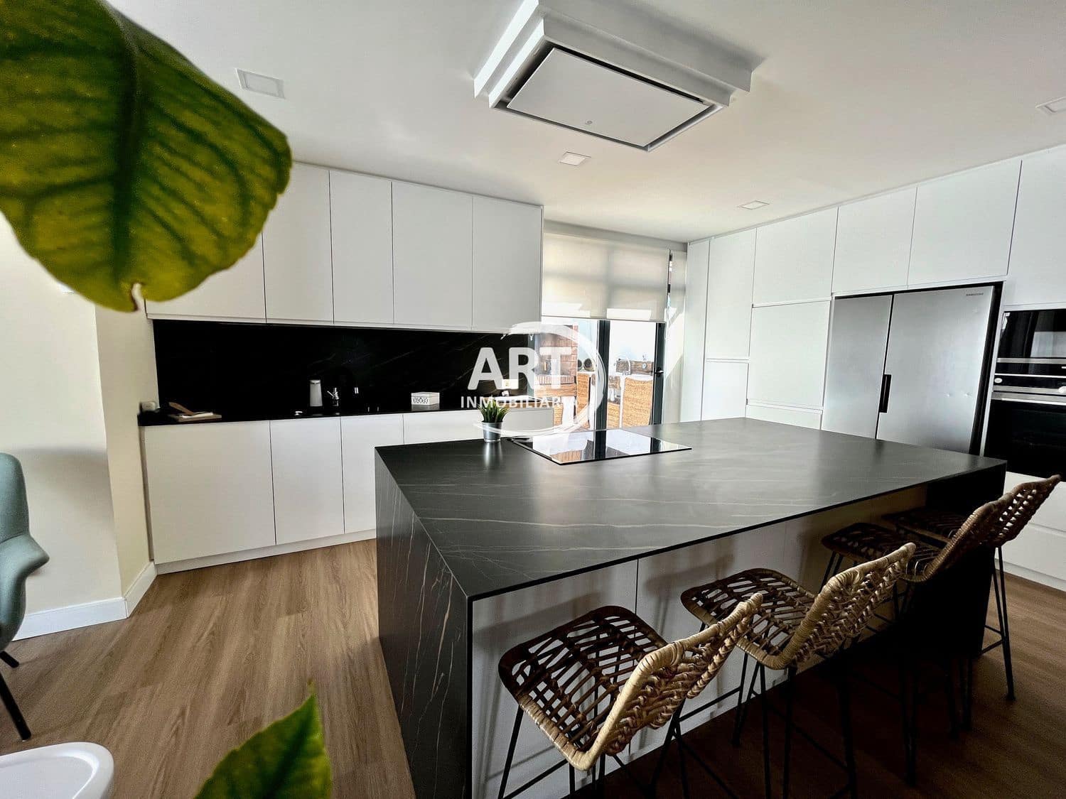 4 sovrum Semi-fristående Villa till salu i La Pobla de Vallbona med pool - 590 000 € (Ref: 9348994)