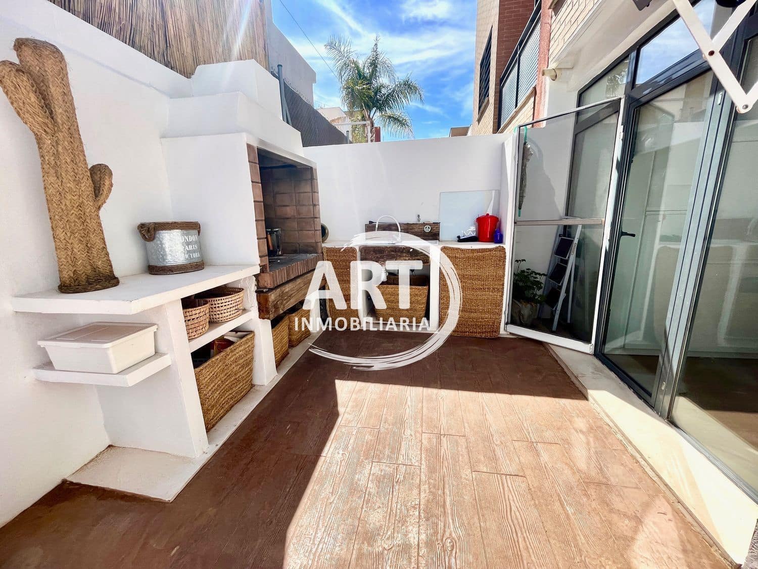 4 sovrum Semi-fristående Villa till salu i La Pobla de Vallbona med pool - 590 000 € (Ref: 9348994)