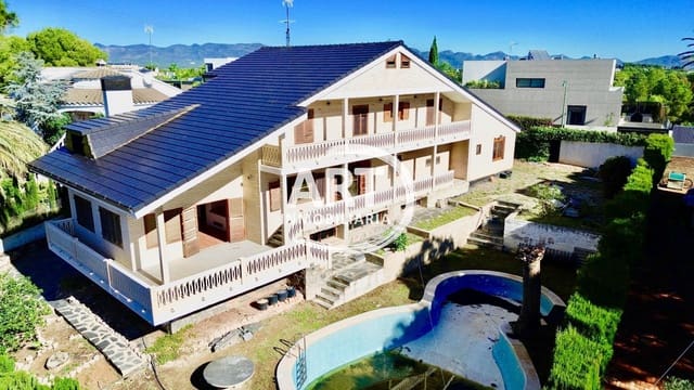 6 quarto Moradia para venda em Bétera com piscina garagem - 940 000 € (Ref: 9355510)