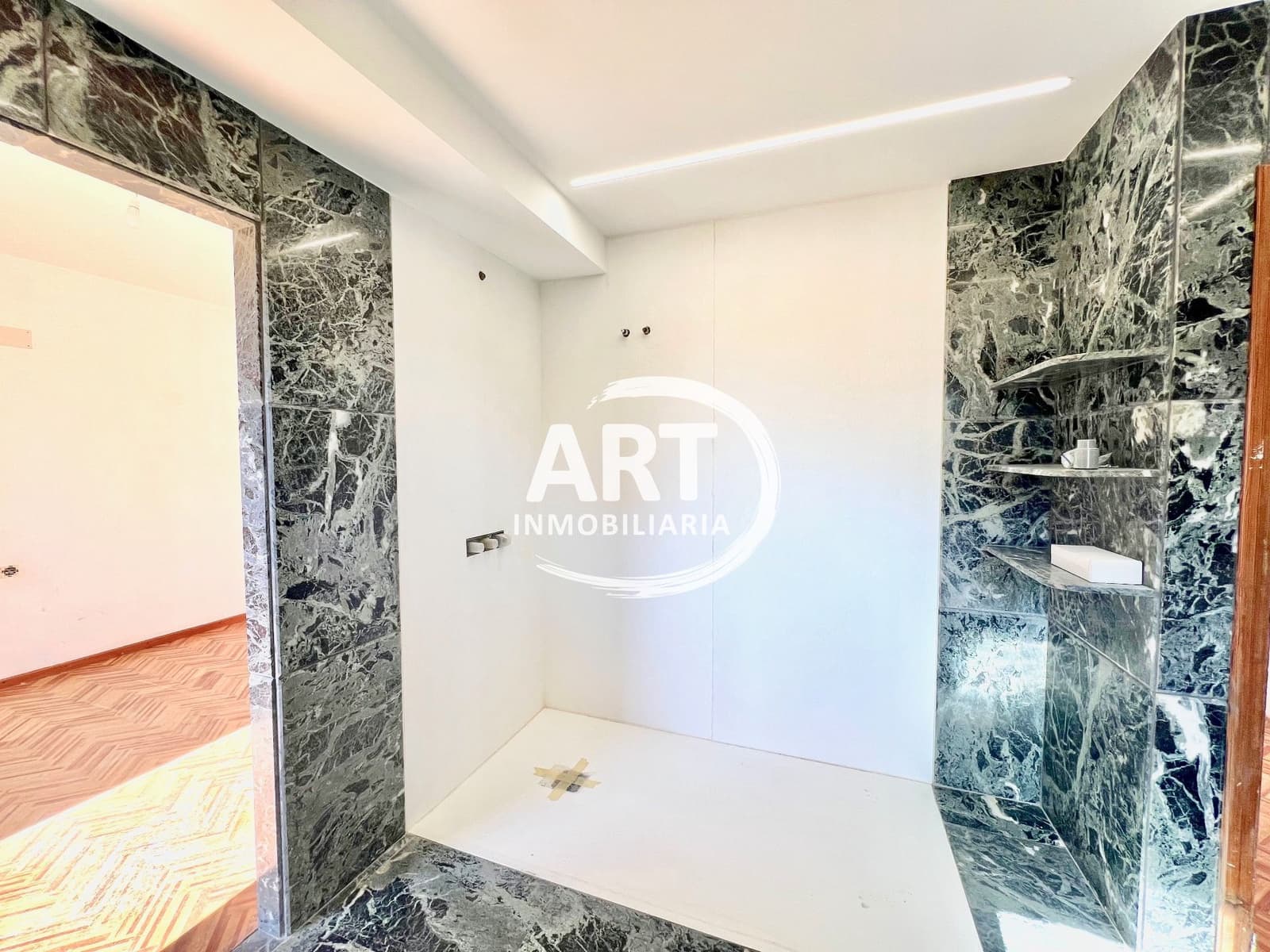 6 makuuhuone Huvila myytävänä paikassa Betera mukana uima-altaan 
autotalli - 940 000 € (Ref: 9355510)