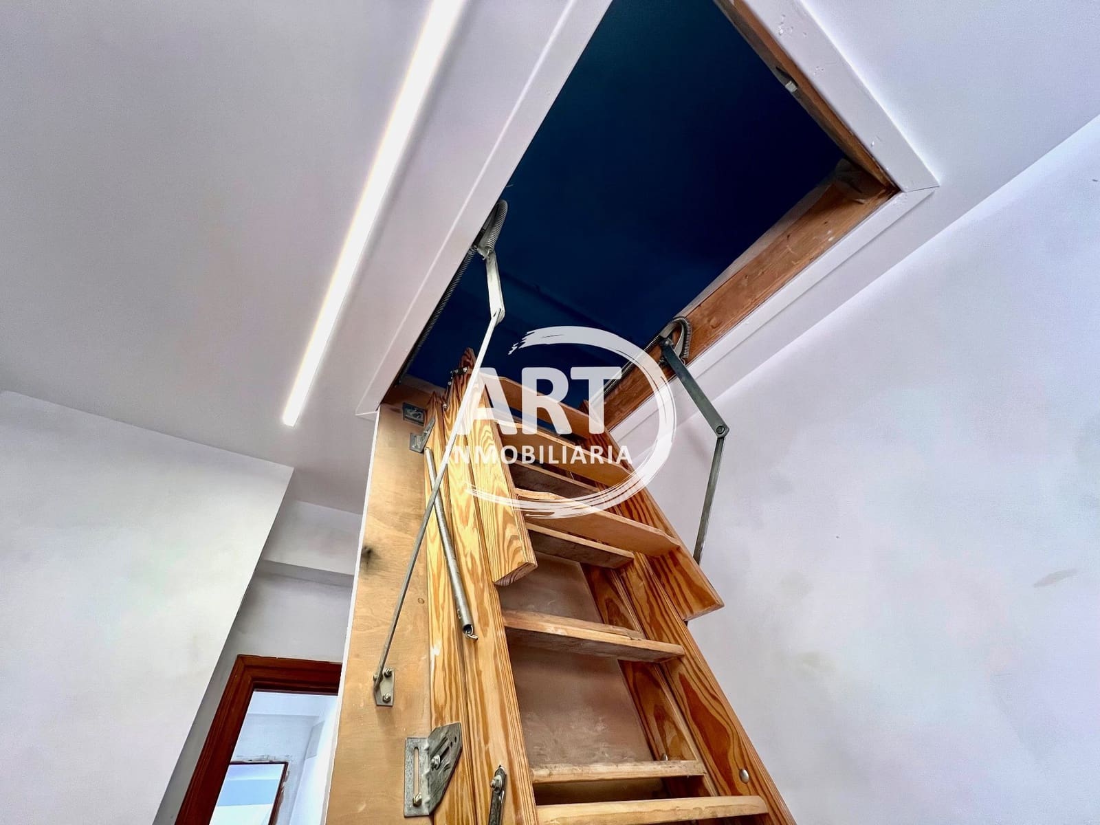 6 makuuhuone Huvila myytävänä paikassa Betera mukana uima-altaan 
autotalli - 940 000 € (Ref: 9355510)