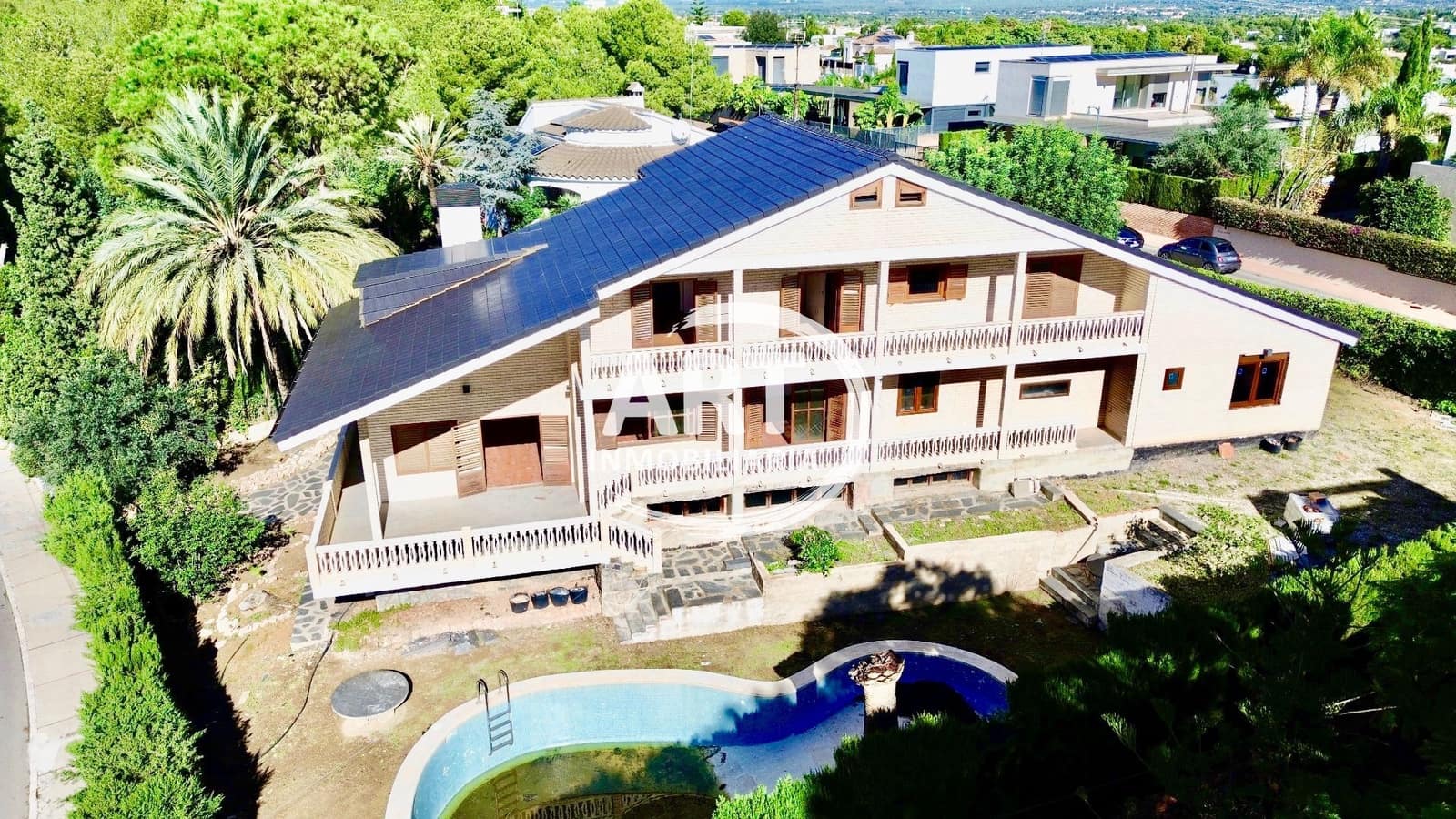 6 makuuhuone Huvila myytävänä paikassa Betera mukana uima-altaan 
autotalli - 940 000 € (Ref: 9355510)