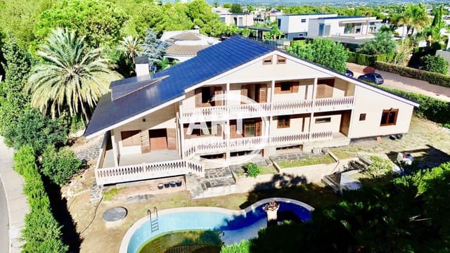 6 quarto Moradia para venda em Bétera com piscina garagem - 940 000 € (Ref: 9355510)