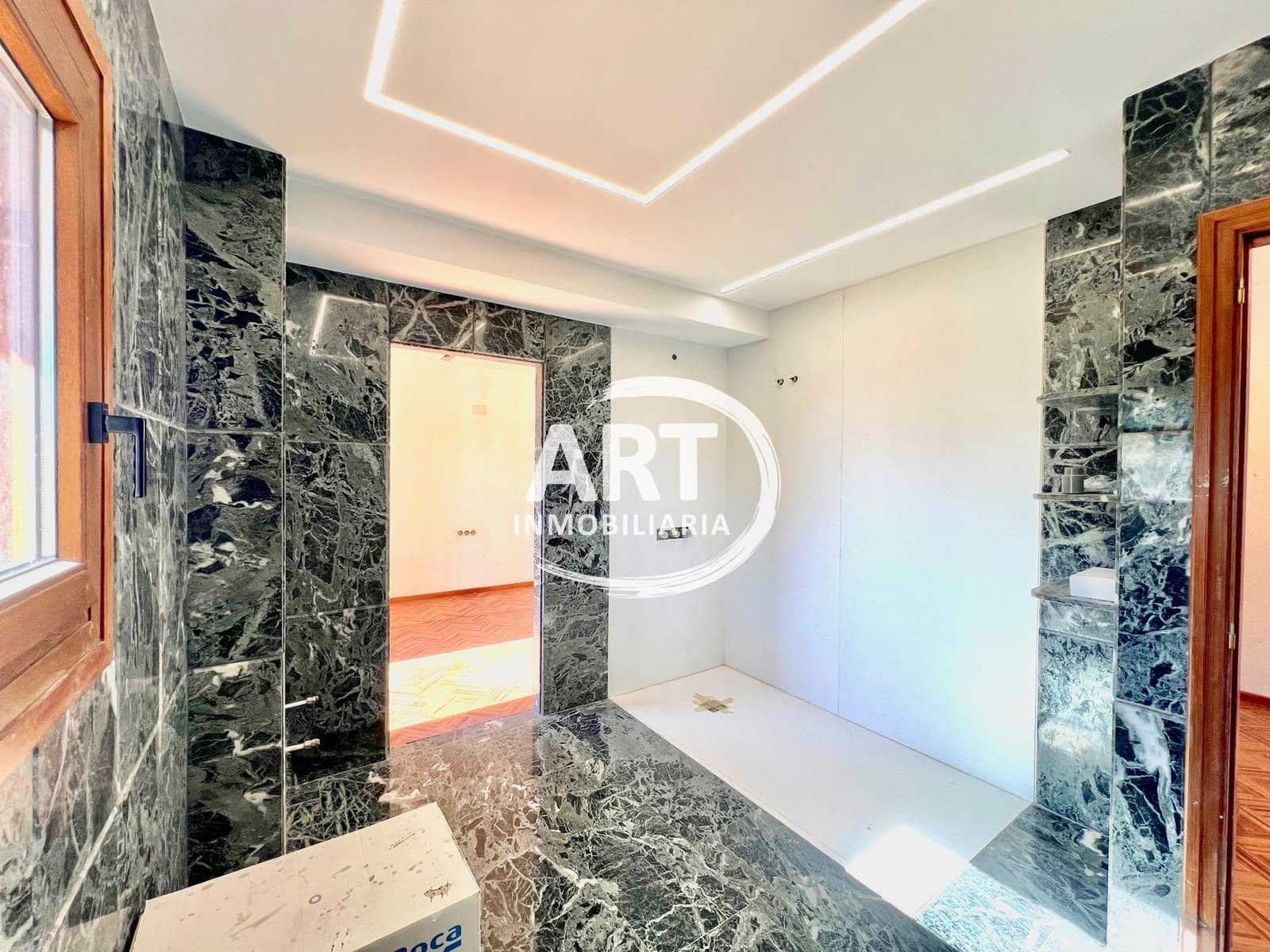 6 makuuhuone Huvila myytävänä paikassa Betera mukana uima-altaan 
autotalli - 940 000 € (Ref: 9355510)