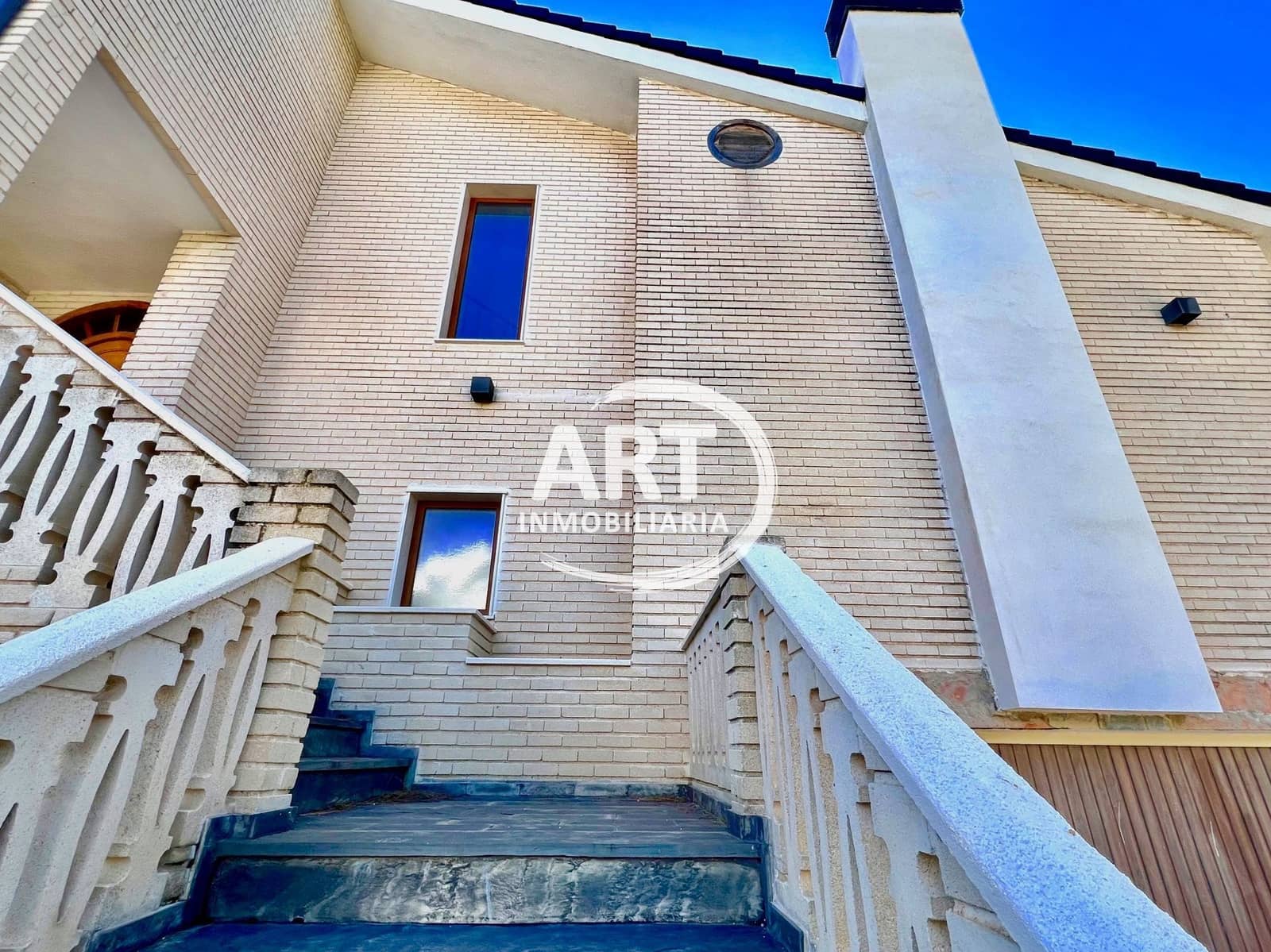 6 makuuhuone Huvila myytävänä paikassa Betera mukana uima-altaan 
autotalli - 940 000 € (Ref: 9355510)