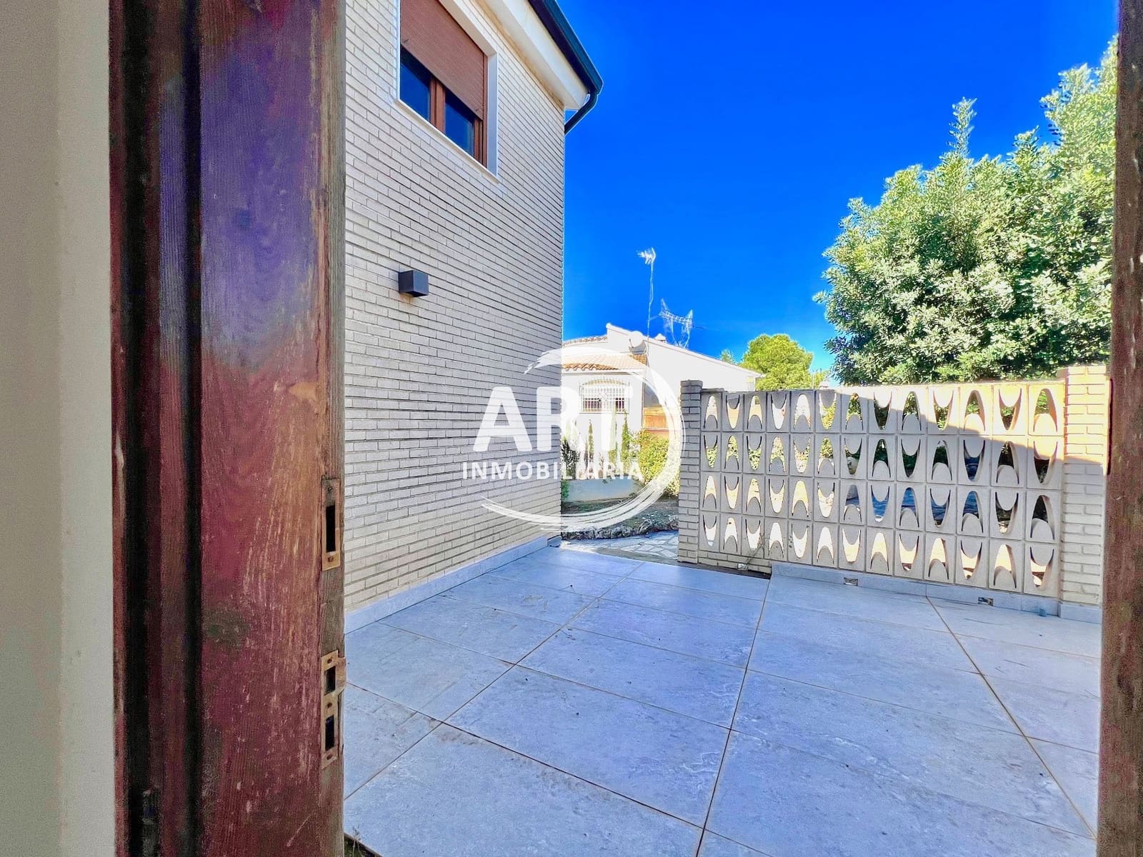 6 makuuhuone Huvila myytävänä paikassa Betera mukana uima-altaan 
autotalli - 940 000 € (Ref: 9355510)