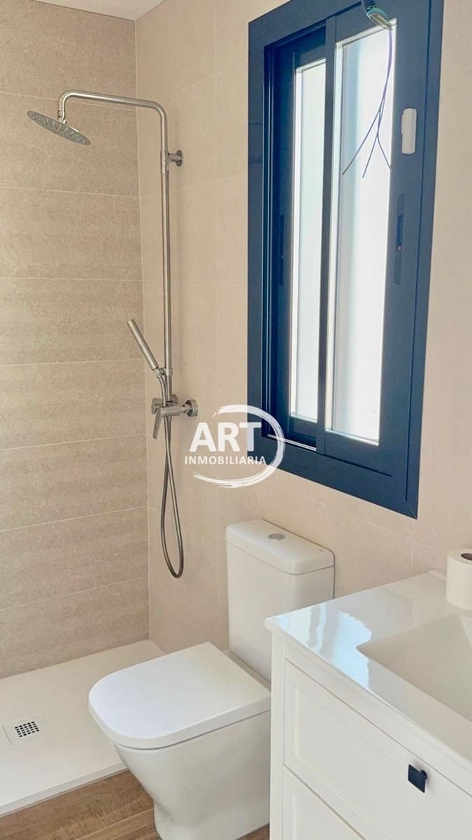 3 bedroom Villa for sale in San Antonio de Benageber with pool garage - € 520,000 (Ref: 9366949)