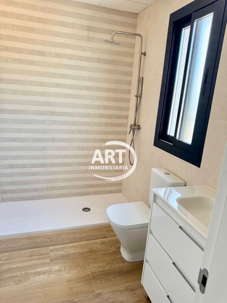 3 bedroom Villa for sale in San Antonio de Benageber with pool garage - € 520,000 (Ref: 9366949)