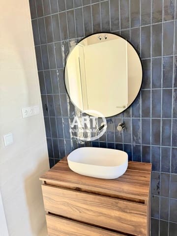 3 soverom Villa til salgs i San Antonio de Benagéber med svømmebasseng garasje - € 520 000 (Ref: 9366949)