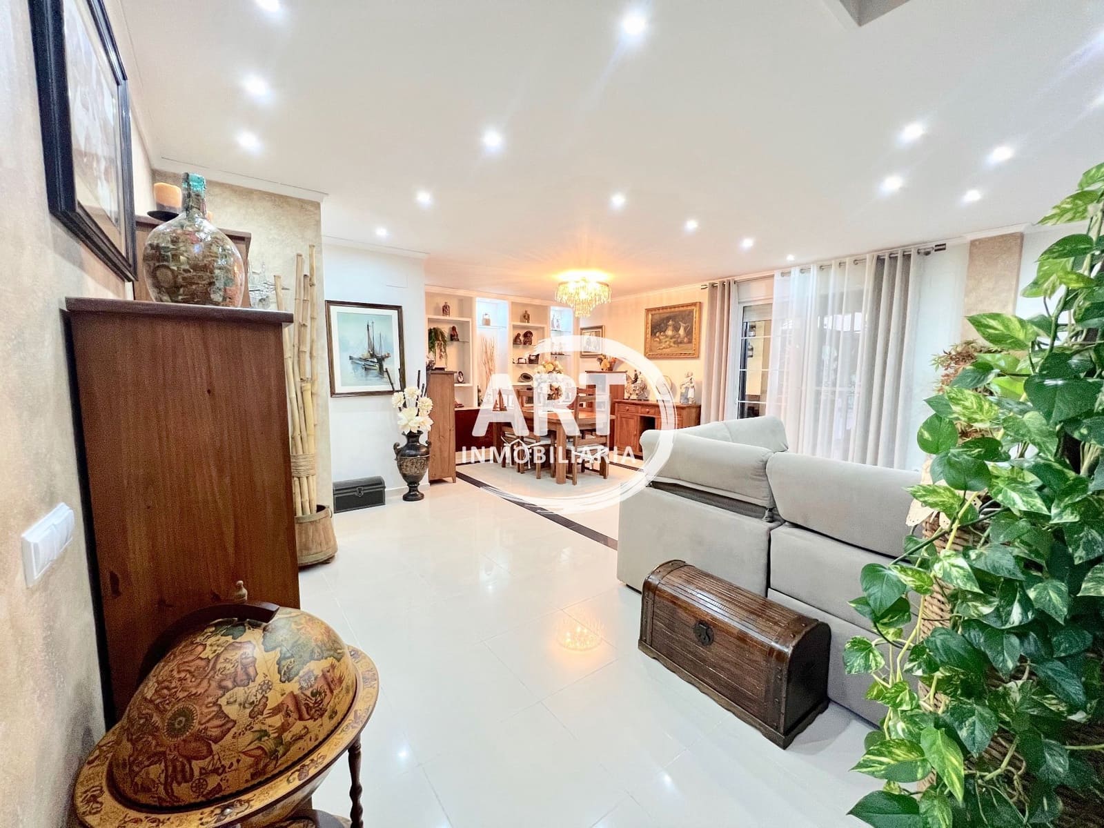 4 soveværelse Villa til salg i Picassent med swimmingpool garage - € 450.000 (Ref: 9374954)