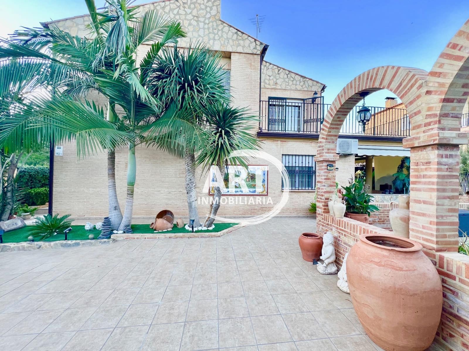 4 soveværelse Villa til salg i Picassent med swimmingpool garage - € 450.000 (Ref: 9374954)