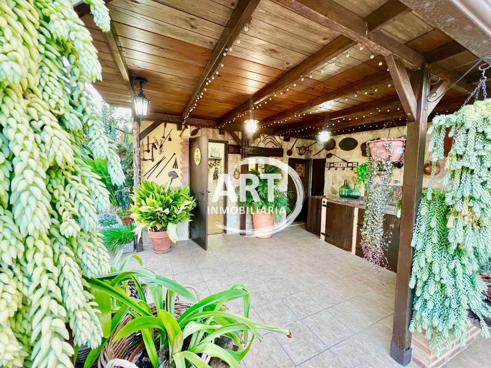 4 soveværelse Villa til salg i Picassent med swimmingpool garage - € 450.000 (Ref: 9374954)