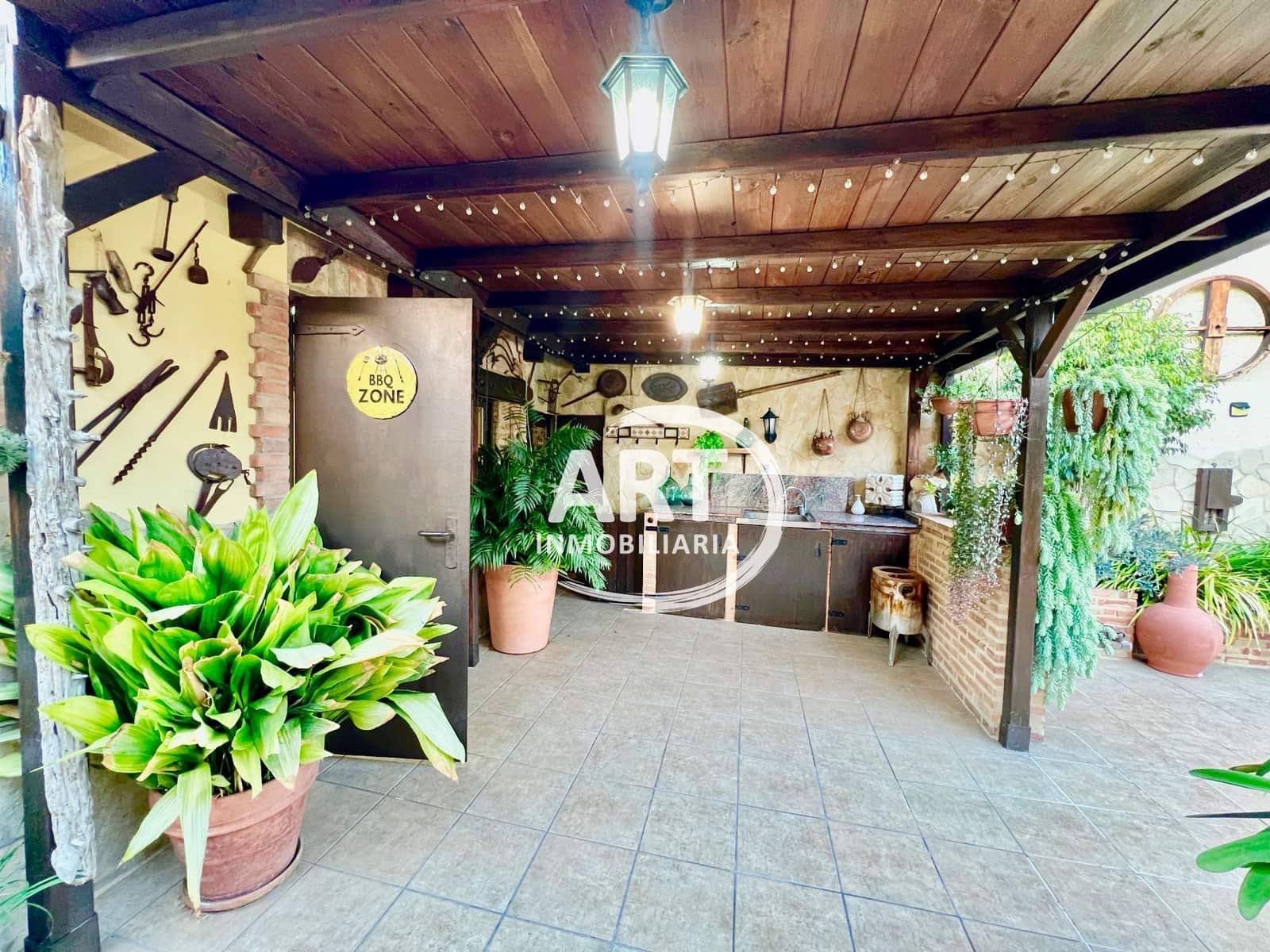 4 soveværelse Villa til salg i Picassent med swimmingpool garage - € 450.000 (Ref: 9374954)