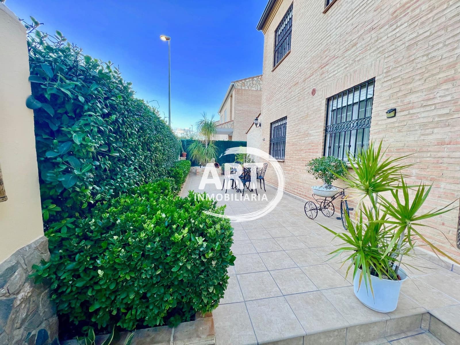 4 soveværelse Villa til salg i Picassent med swimmingpool garage - € 450.000 (Ref: 9374954)