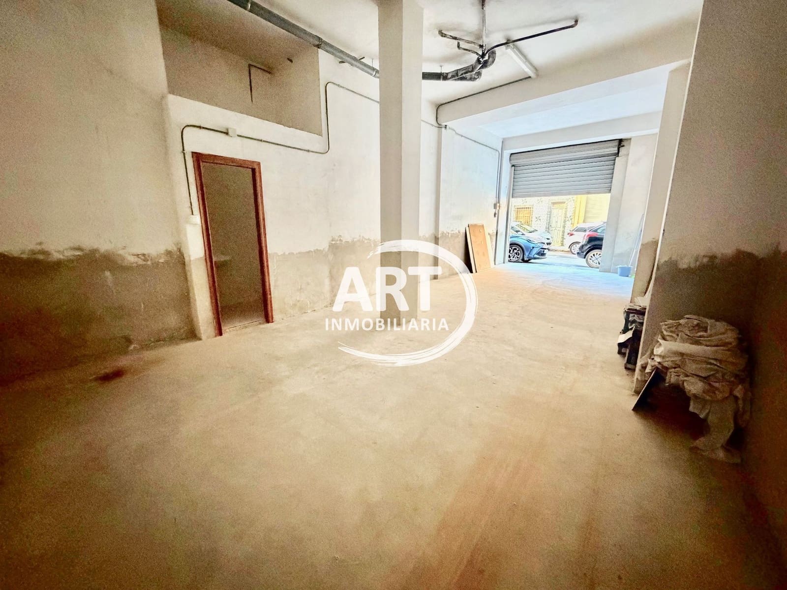 Comercial para venda em Paterna - 70 000 € (Ref: 9385107)