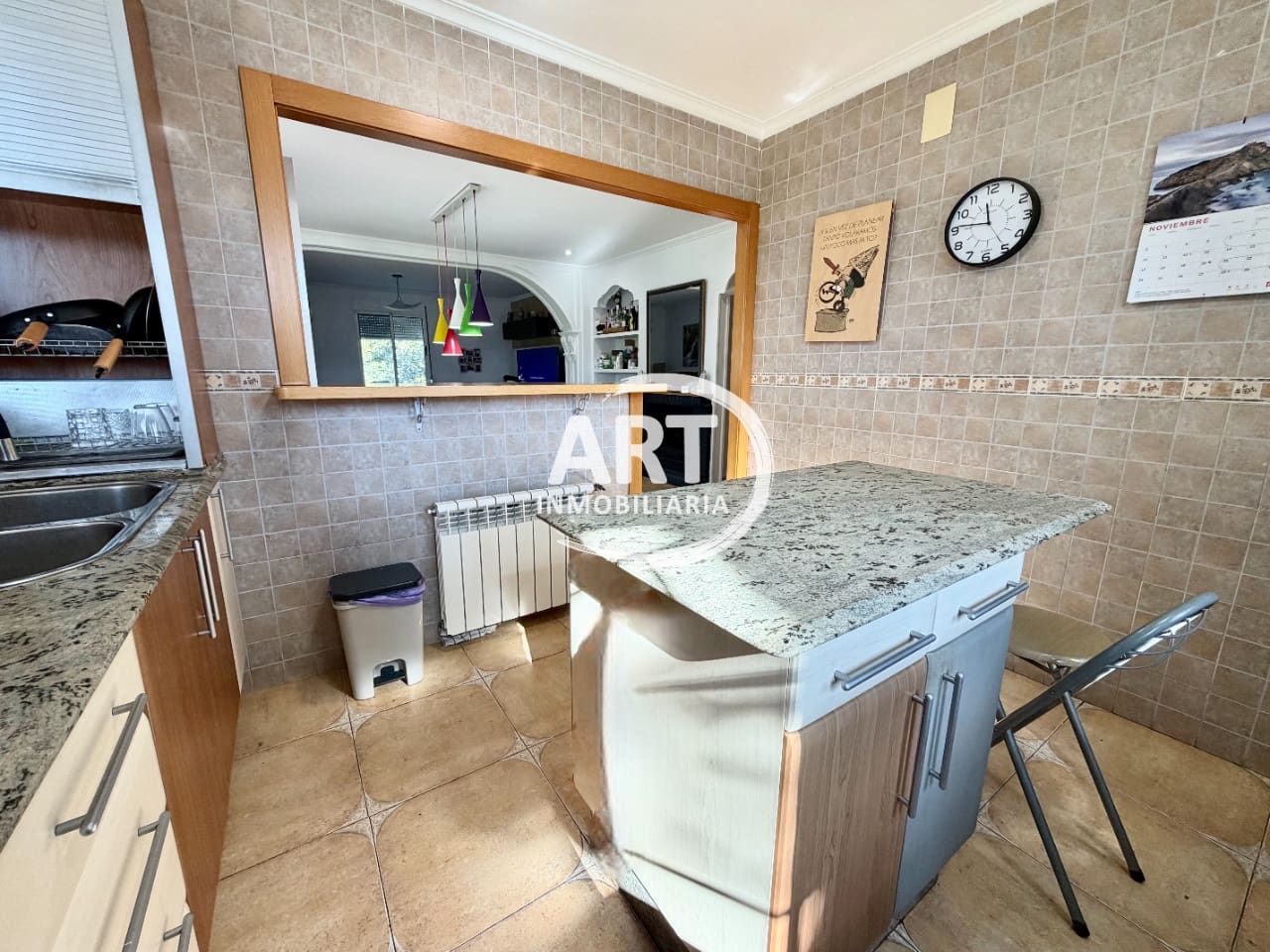 5 bedroom Villa for sale in Lliria with pool garage - € 425,000 (Ref: 9387386)