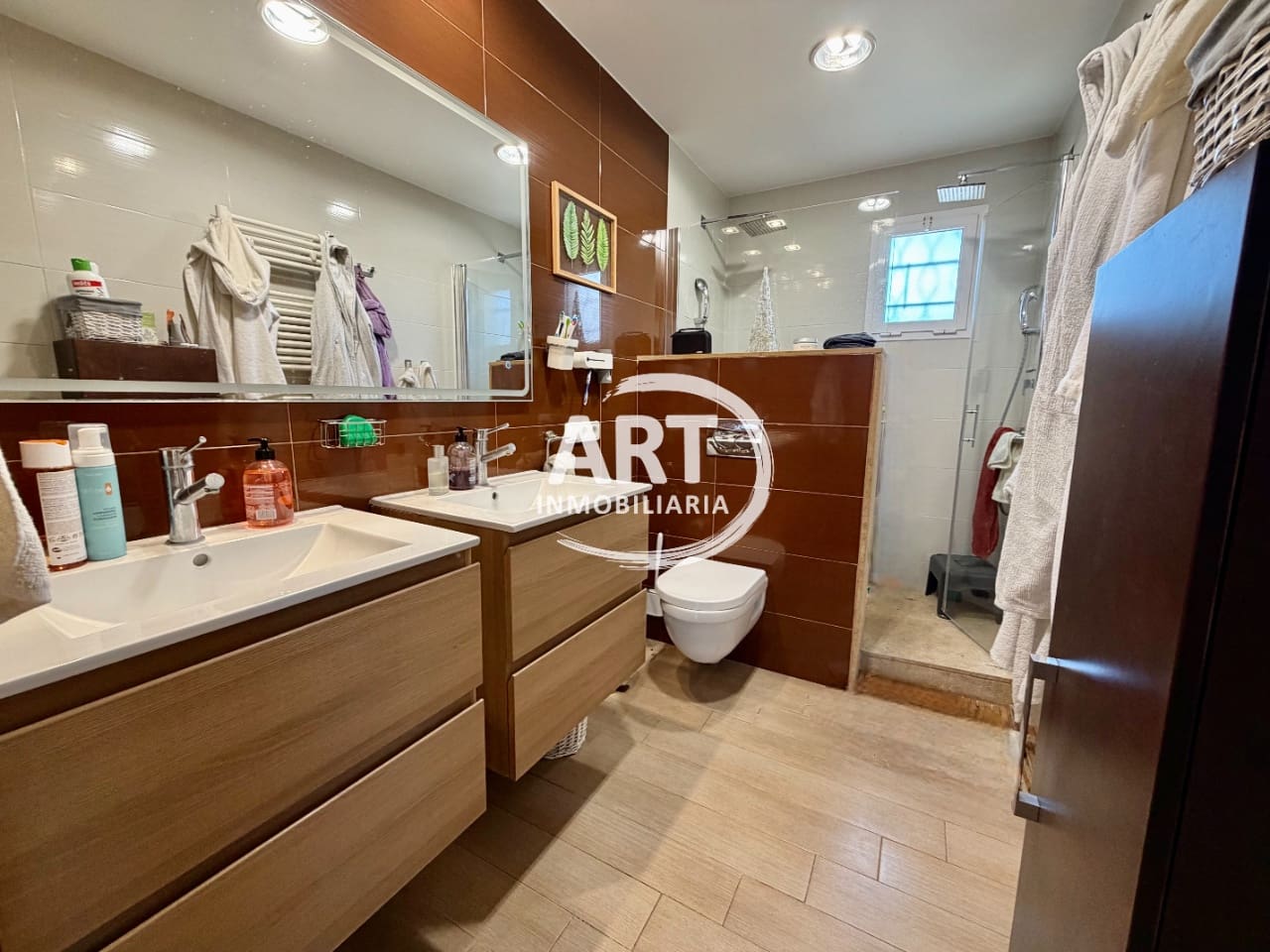 5 bedroom Villa for sale in Lliria with pool garage - € 425,000 (Ref: 9387386)