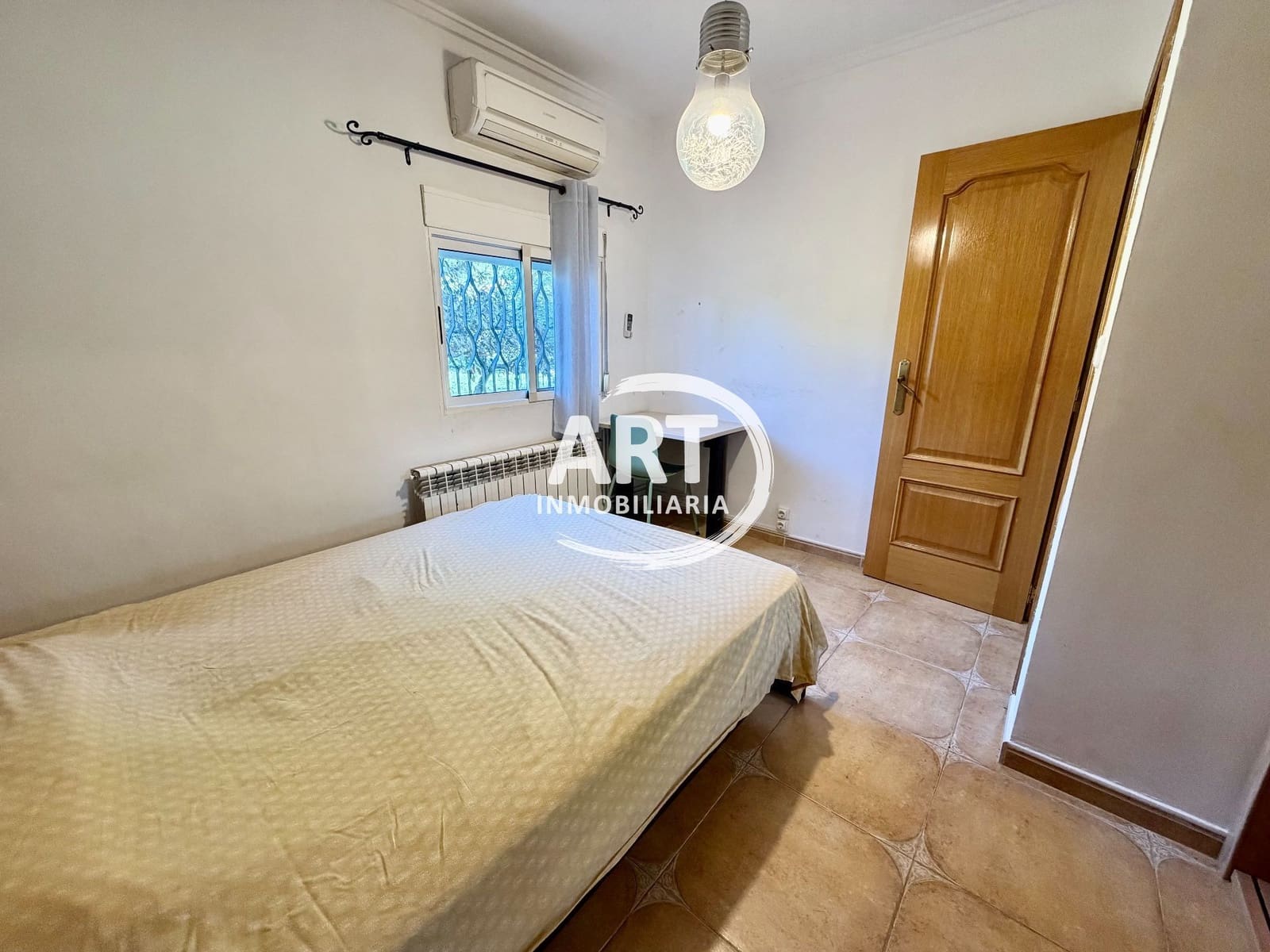 5 bedroom Villa for sale in Lliria with pool garage - € 425,000 (Ref: 9387386)