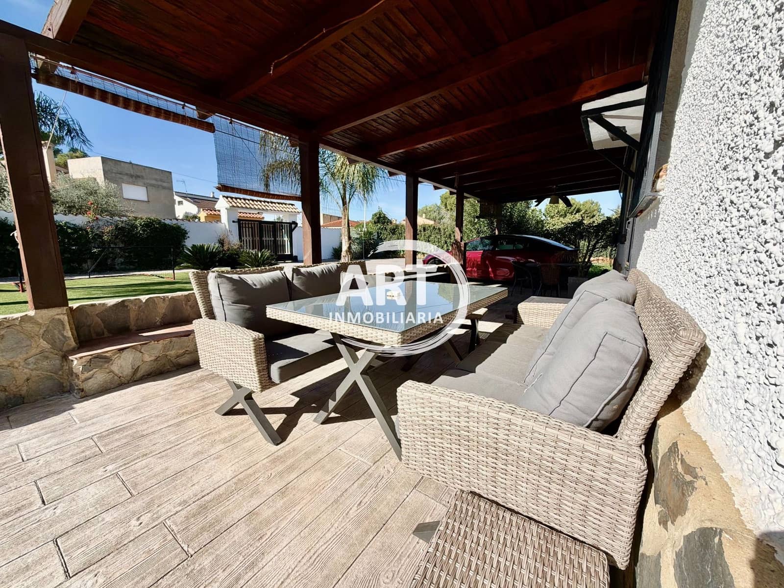 5 bedroom Villa for sale in Lliria with pool garage - € 425,000 (Ref: 9387386)