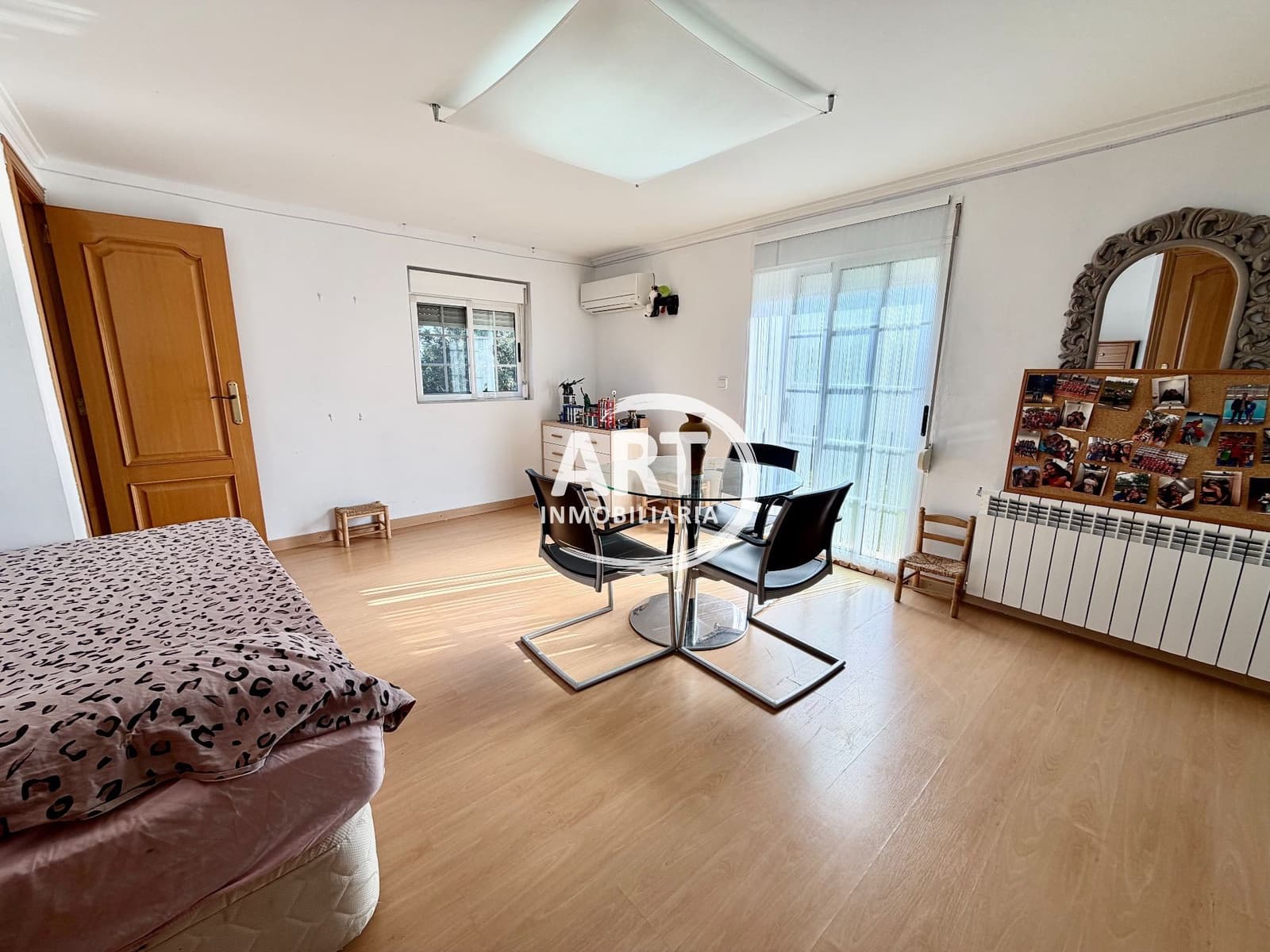 5 bedroom Villa for sale in Lliria with pool garage - € 425,000 (Ref: 9387386)