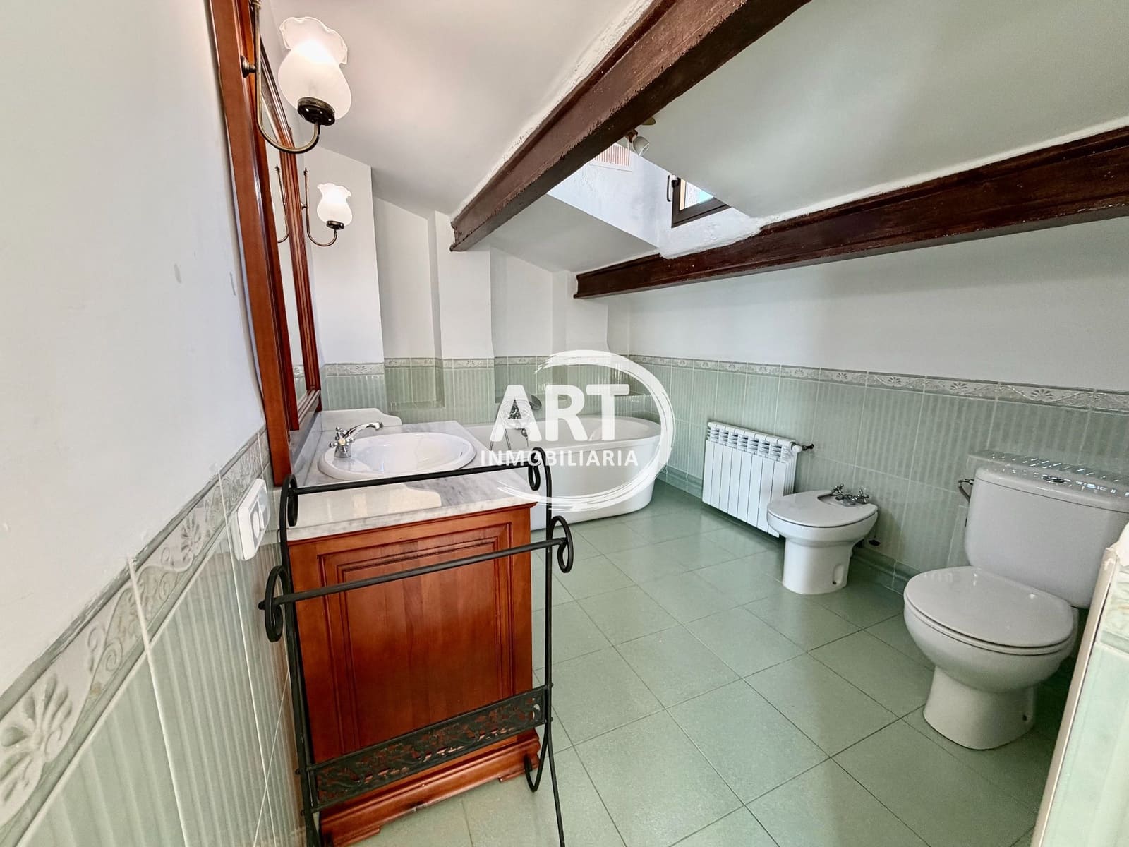 5 bedroom Villa for sale in Lliria with pool garage - € 425,000 (Ref: 9387386)