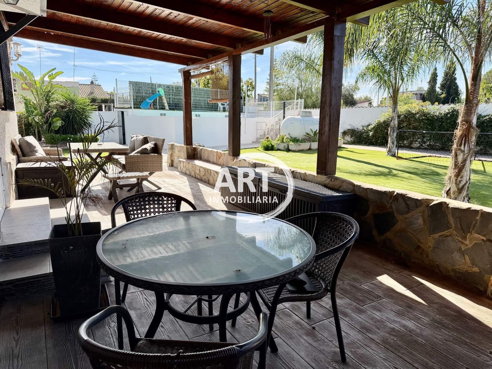 5 bedroom Villa for sale in Lliria with pool garage - € 425,000 (Ref: 9387386)