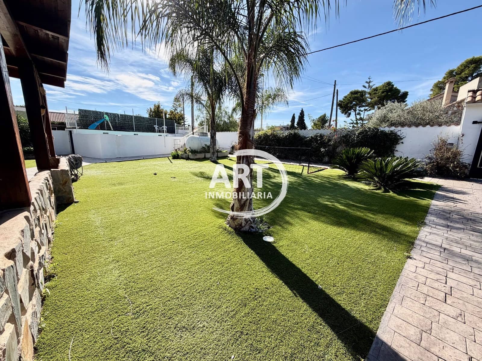 5 bedroom Villa for sale in Lliria with pool garage - € 425,000 (Ref: 9387386)