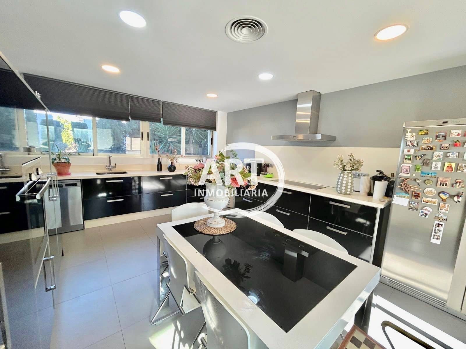 6 bedroom Villa for sale in Lliria with pool - € 600,000 (Ref: 9410580)