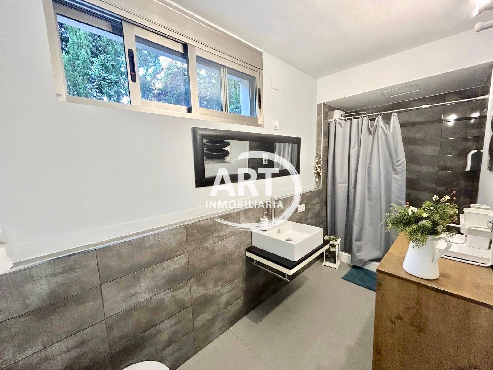 6 bedroom Villa for sale in Lliria with pool - € 600,000 (Ref: 9410580)