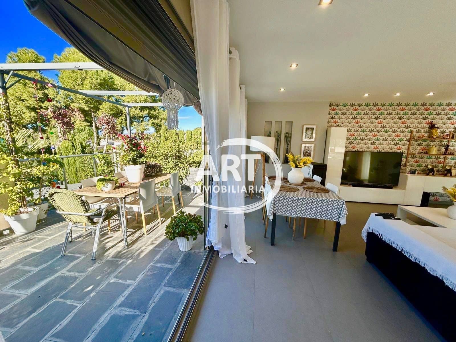 6 bedroom Villa for sale in Lliria with pool - € 600,000 (Ref: 9410580)