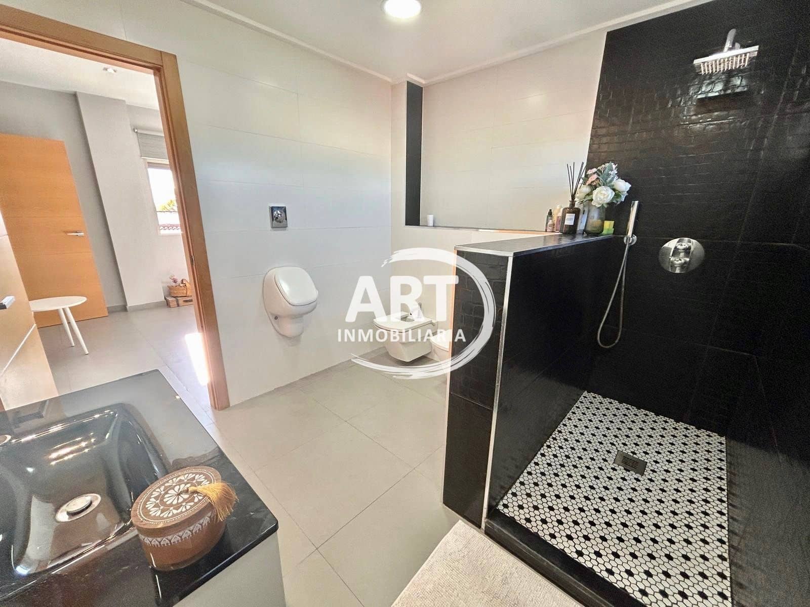 6 bedroom Villa for sale in Lliria with pool - € 600,000 (Ref: 9410580)