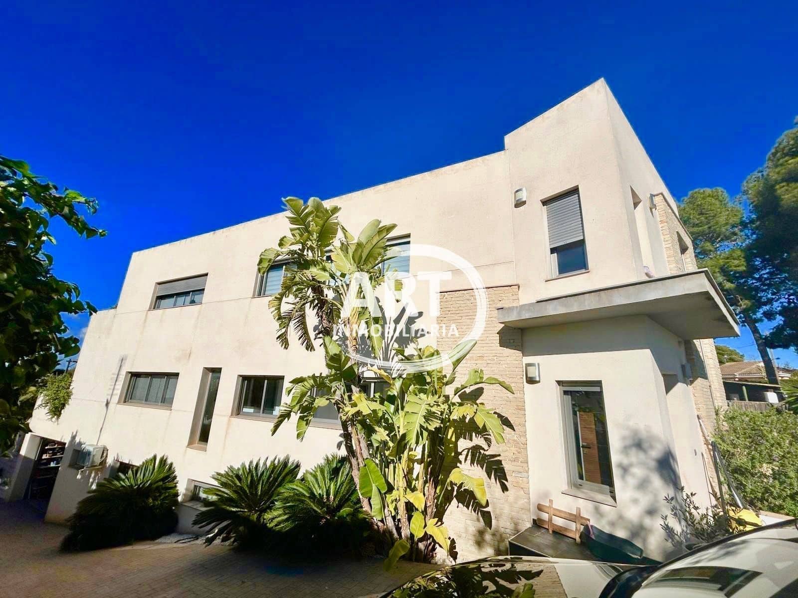 6 bedroom Villa for sale in Lliria with pool - € 600,000 (Ref: 9410580)