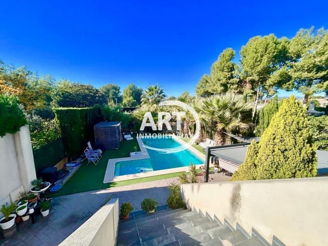 6 bedroom Villa for sale in Llíria with pool - € 600,000 (Ref: 9410580)