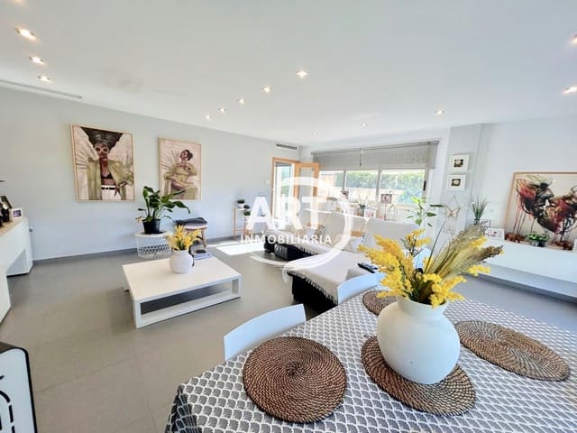 6 bedroom Villa for sale in Llíria with pool - € 600,000 (Ref: 9410580)