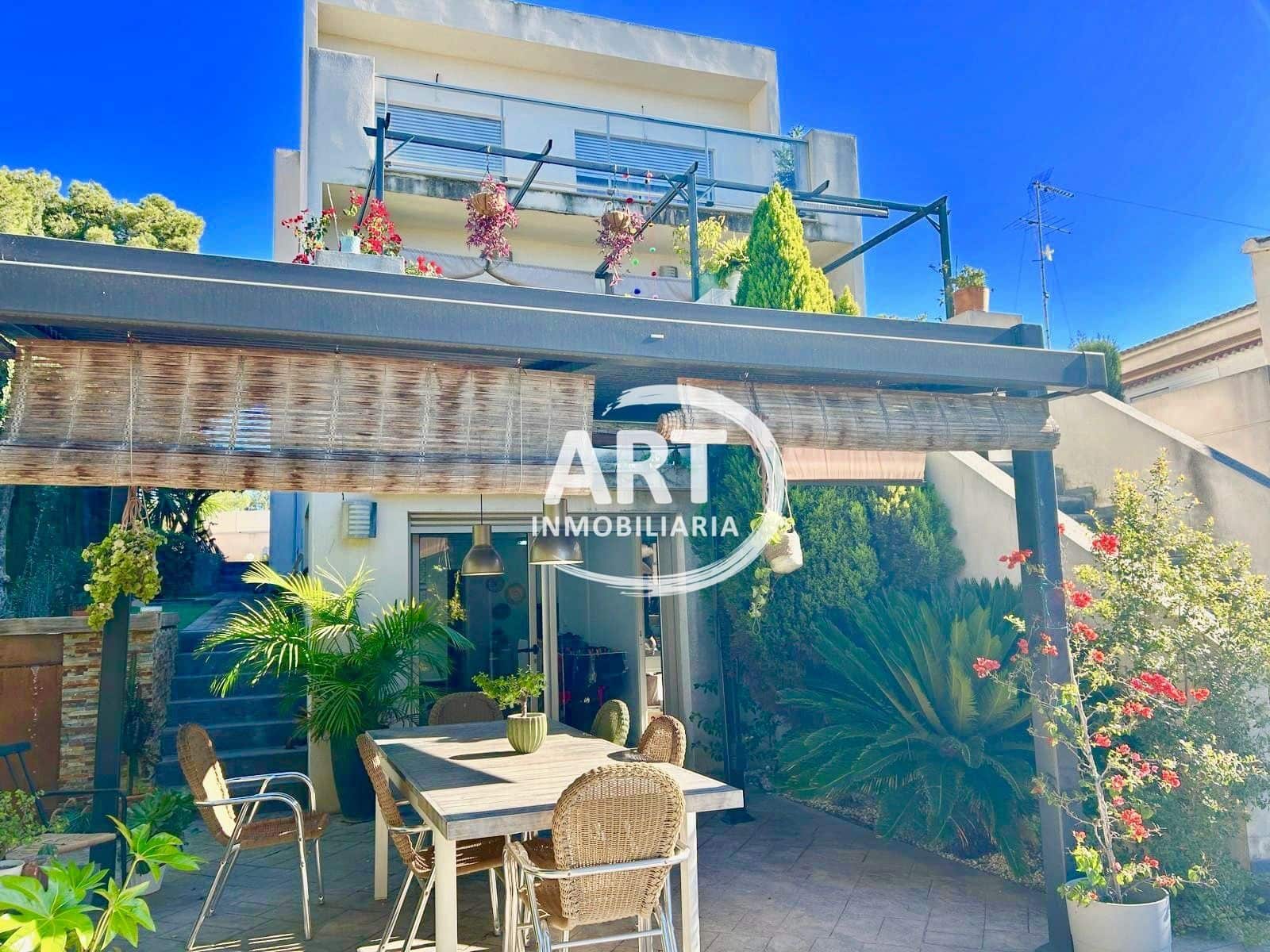 6 bedroom Villa for sale in Lliria with pool - € 600,000 (Ref: 9410580)