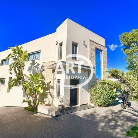 6 bedroom Villa for sale in Llíria with pool - € 600,000 (Ref: 9410580)