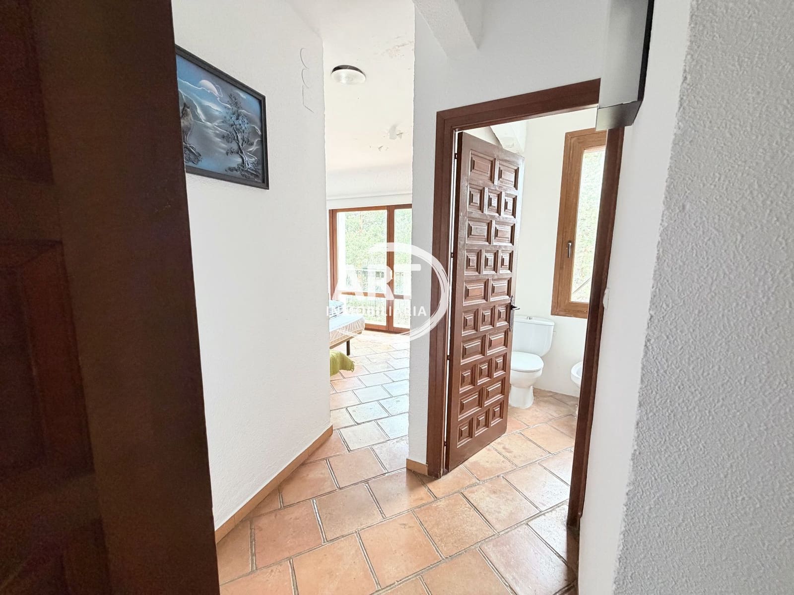 9 bedroom Hotel for sale in Alcala de la Selva with garage - € 650,000 (Ref: 9418979)