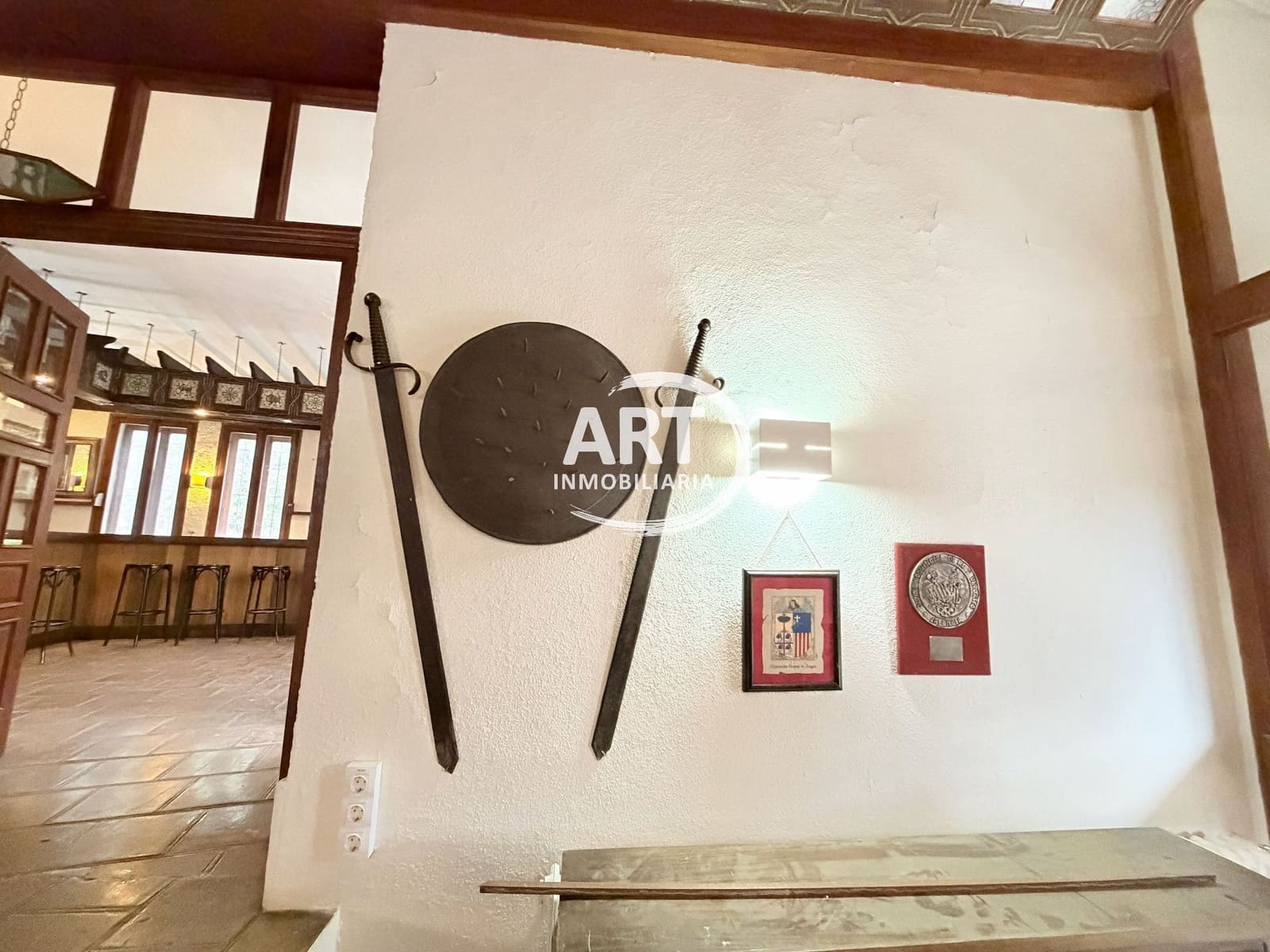 9 bedroom Hotel for sale in Alcala de la Selva with garage - € 650,000 (Ref: 9418979)