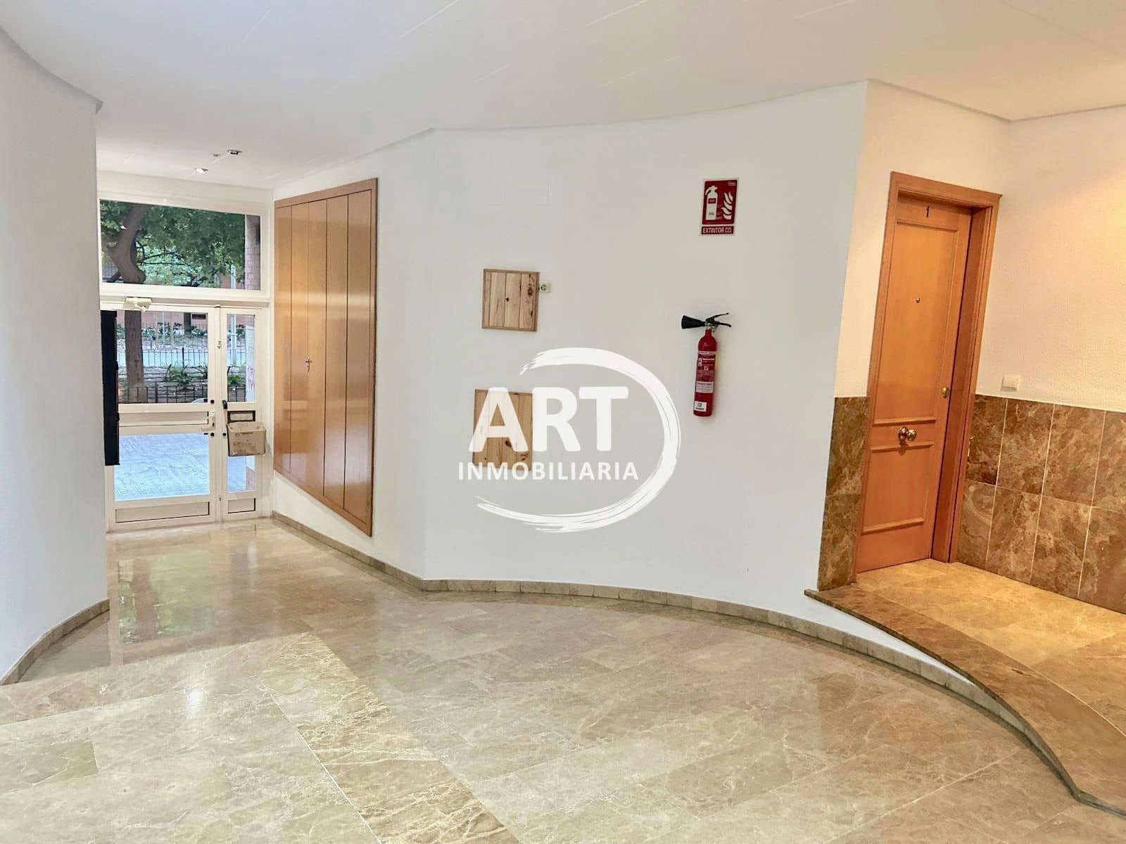 3 bedroom Flat for sale in Valencia city with garage - € 260,000 (Ref: 9421863)